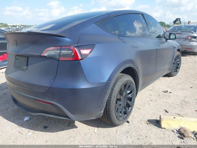 Tesla Model Y Long Range Dual Motor All-wheel Drive
