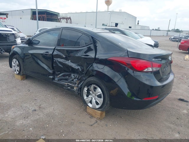 Hyundai ELANTRA Se