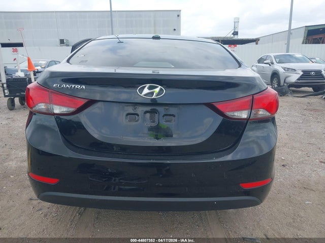 Hyundai ELANTRA Se