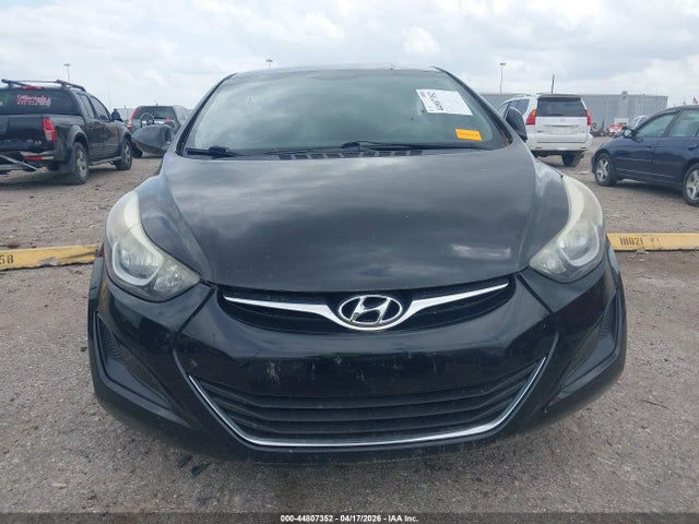 Hyundai ELANTRA Se