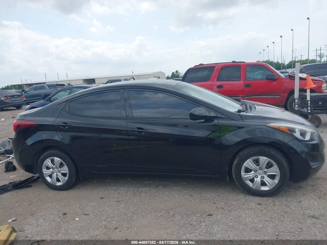Hyundai ELANTRA Se