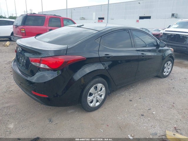 Hyundai ELANTRA Se