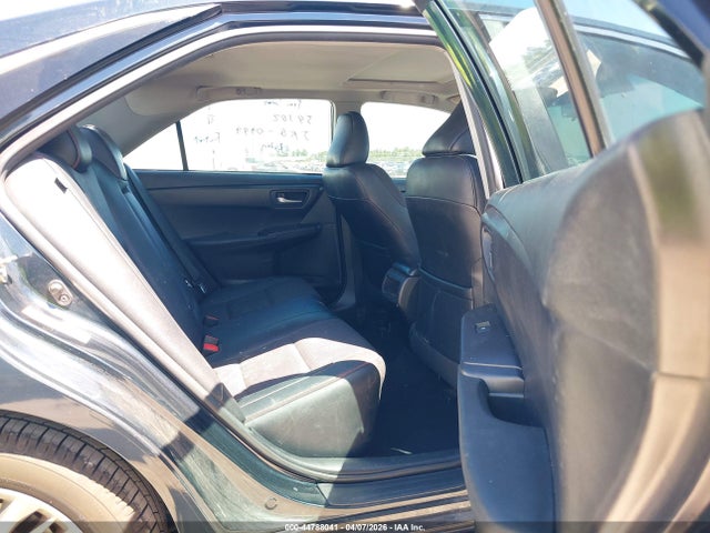 Toyota Camry Se