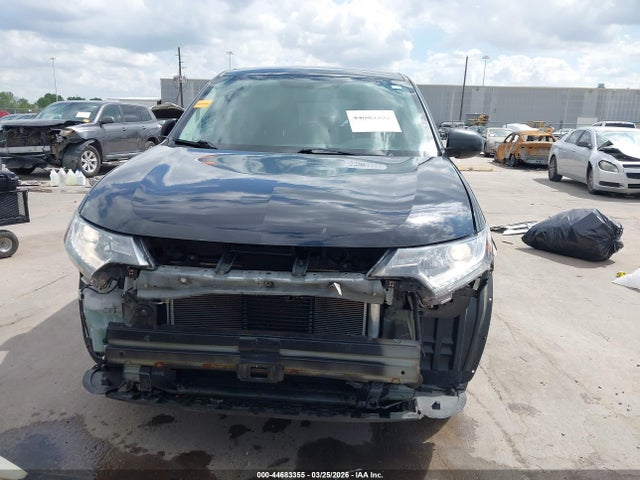Mitsubishi Outlander Es