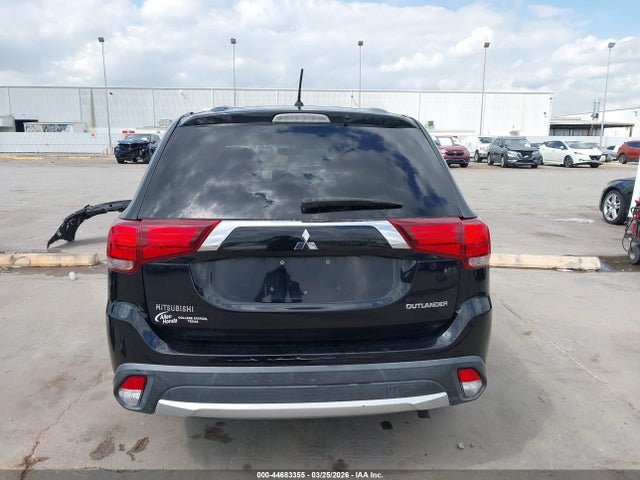 Mitsubishi Outlander Es