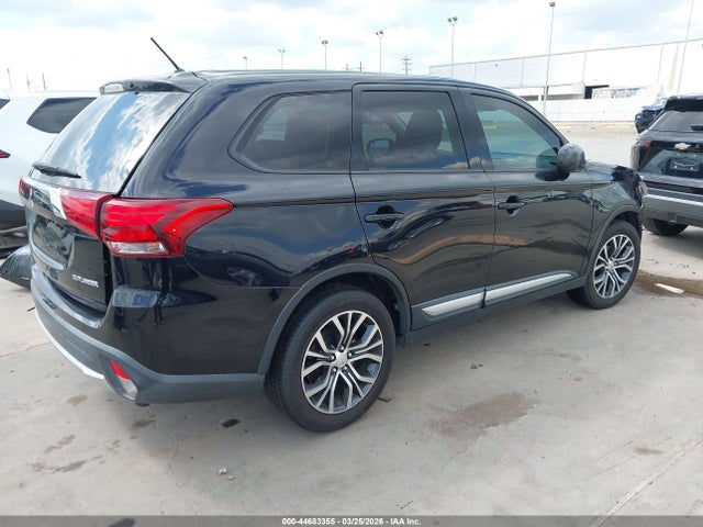 Mitsubishi Outlander Es