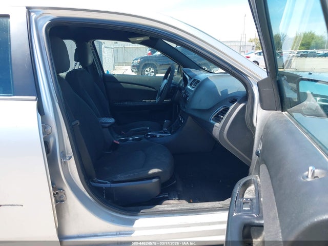 Dodge Avenger Se