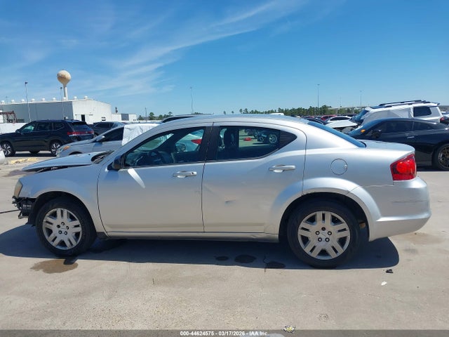 Dodge Avenger Se