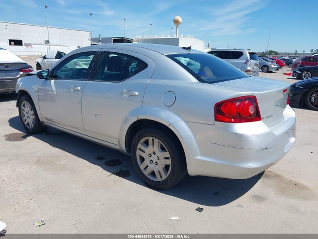 Dodge Avenger Se