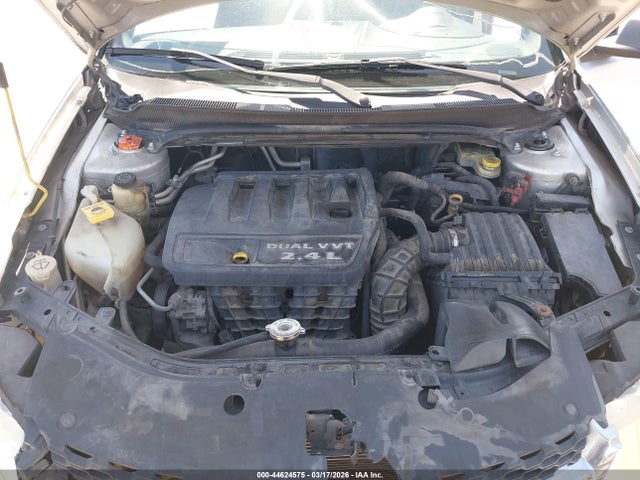 Dodge Avenger Se