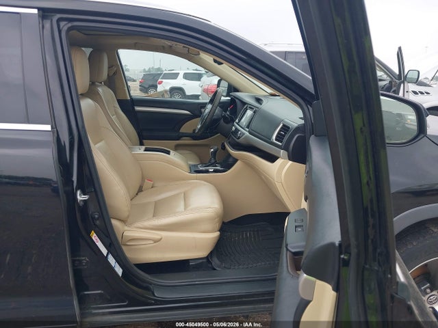 Toyota Highlander Xle V6