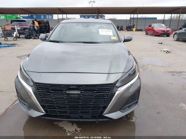Nissan Altima Sv Fwd