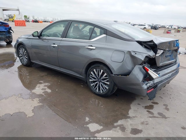 Nissan Altima Sv Fwd