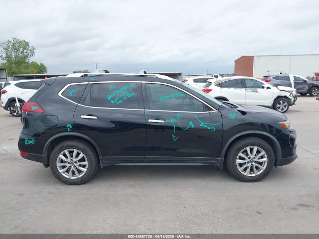 Nissan Rogue S Fwd