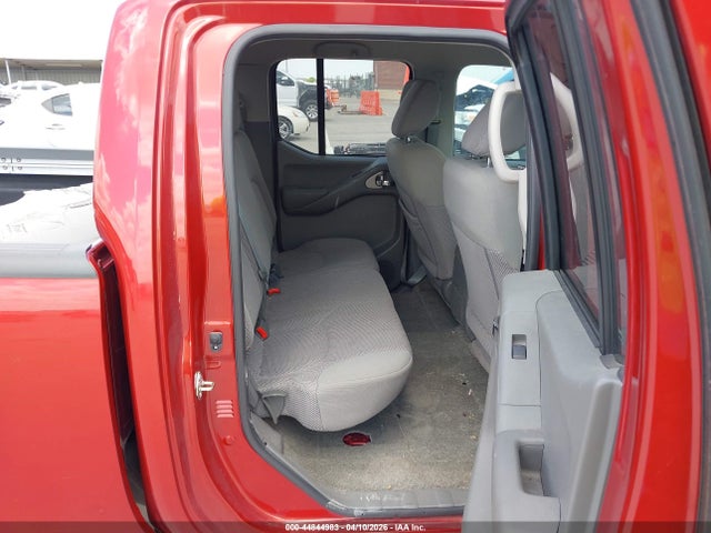 Nissan Frontier Sv