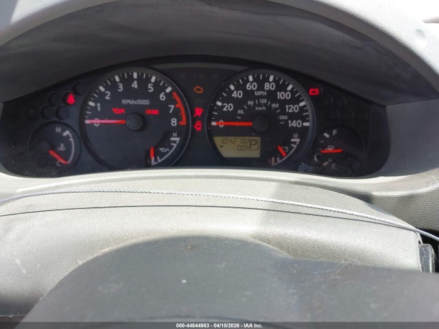 Nissan Frontier Sv