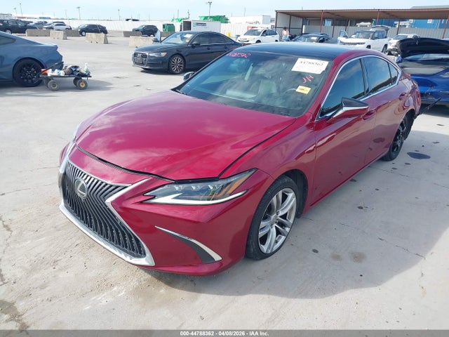 Lexus Es Ultra Luxury