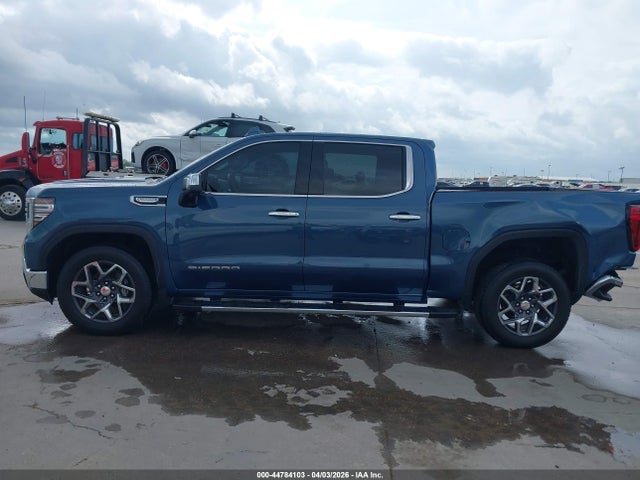 GMC Sierra 1500 2wd  Short Box Slt