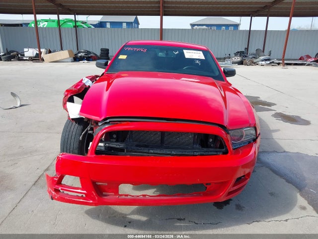 Ford Mustang V6