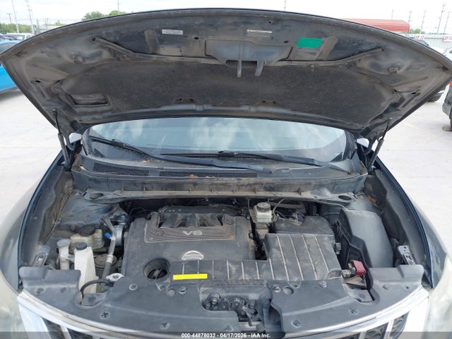 Nissan Murano Sv