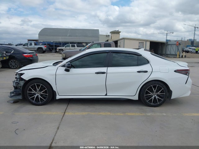 Toyota Camry Se
