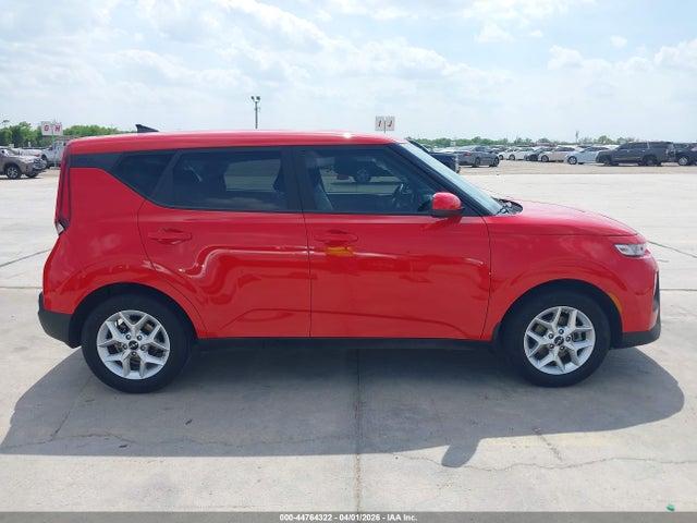 Kia Soul Lx