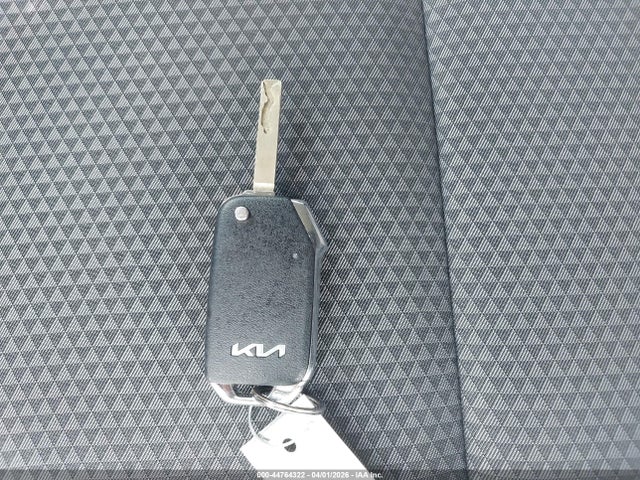 Kia Soul Lx