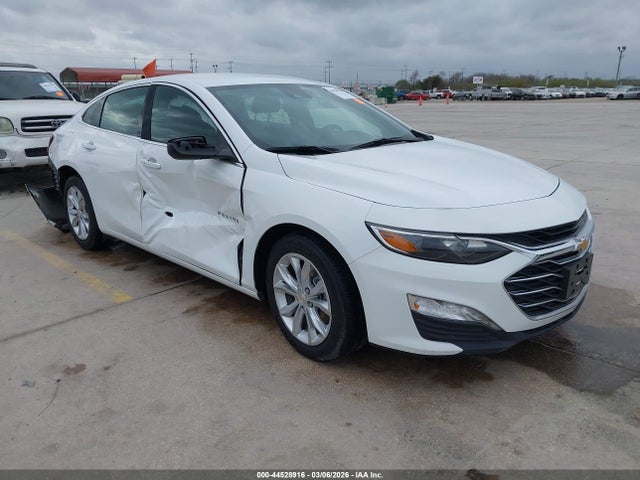 Salvage Chevrolet Malibu Image
