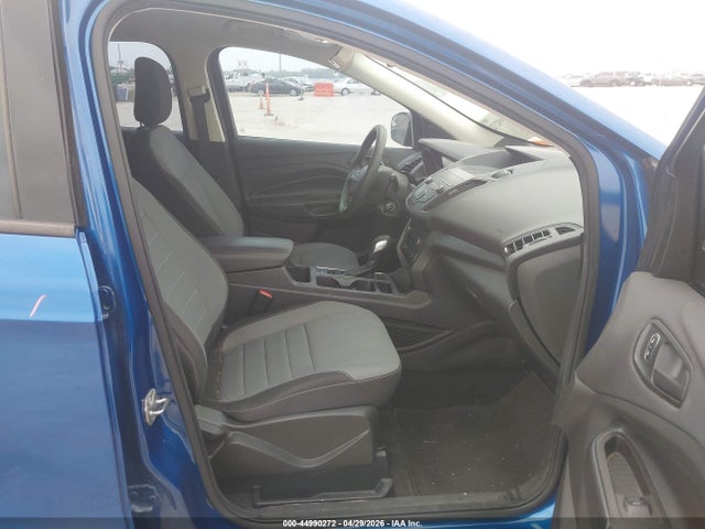 Ford Escape S
