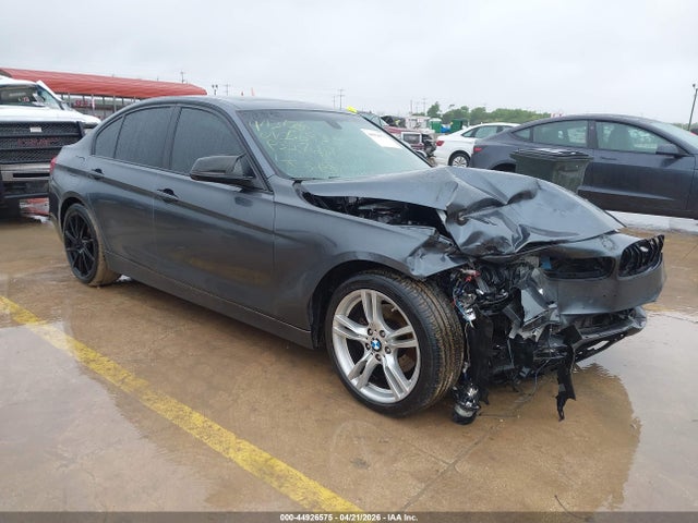 Salvage BMW 3 Series Image
