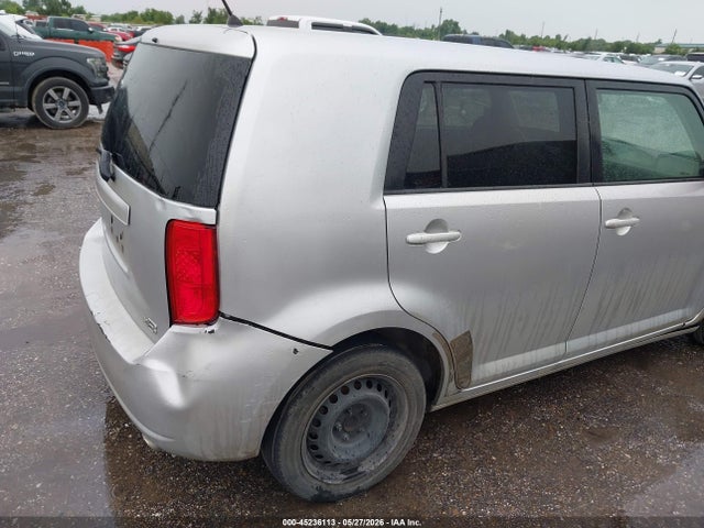 Scion xB