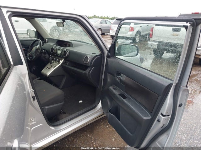 Scion xB
