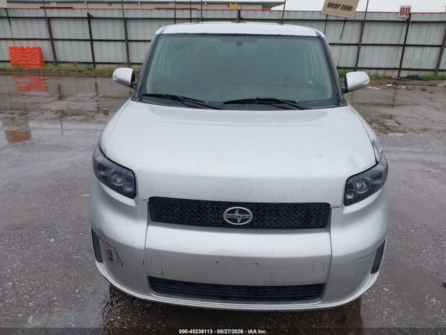 Scion xB