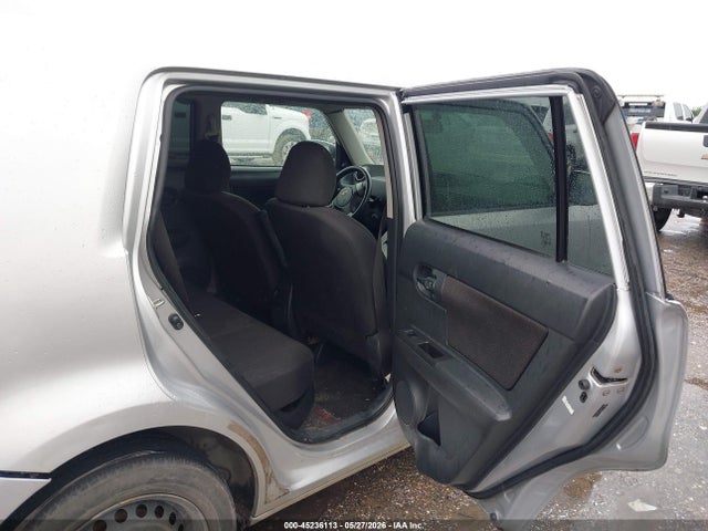 Scion xB