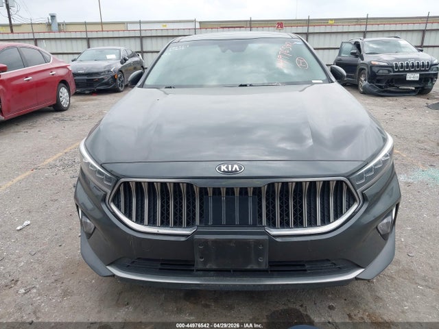 Kia Cadenza Technology