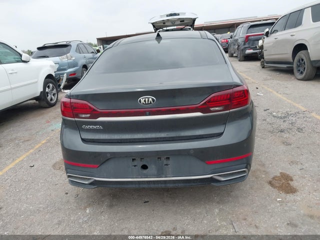 Kia Cadenza Technology