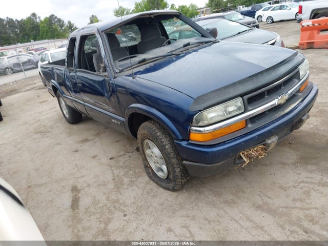 Salvage Chevrolet S-10 Image