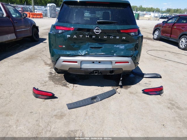 Nissan Pathfinder Platinum 4wd