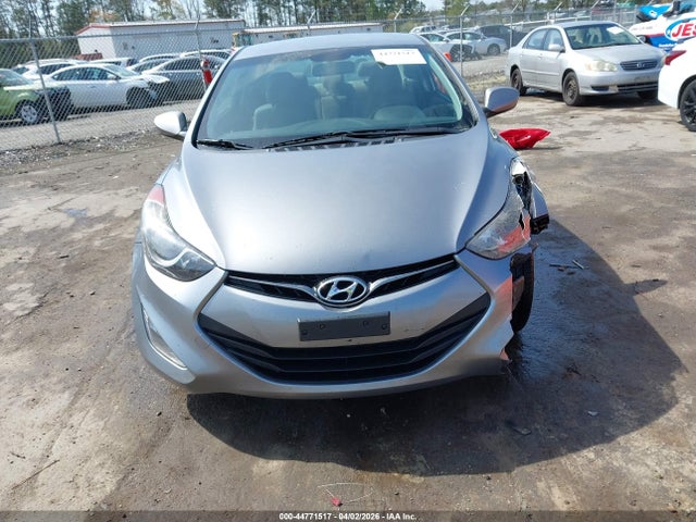 Hyundai ELANTRA Gs