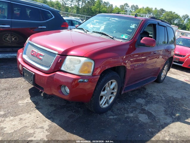 GMC Envoy Denali