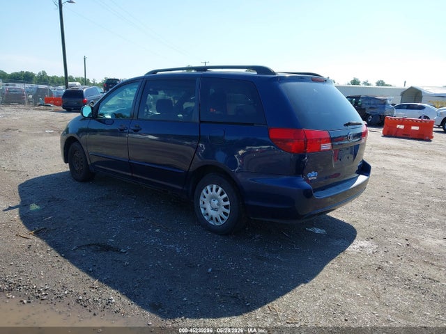 Toyota Sienna Le