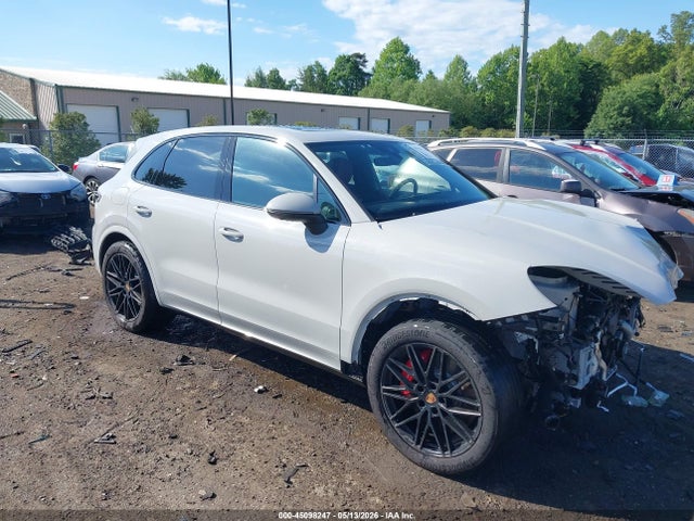 2025 Porsche Cayenne
