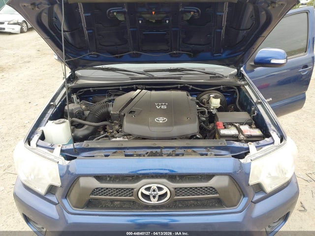 Toyota Tacoma Base V6