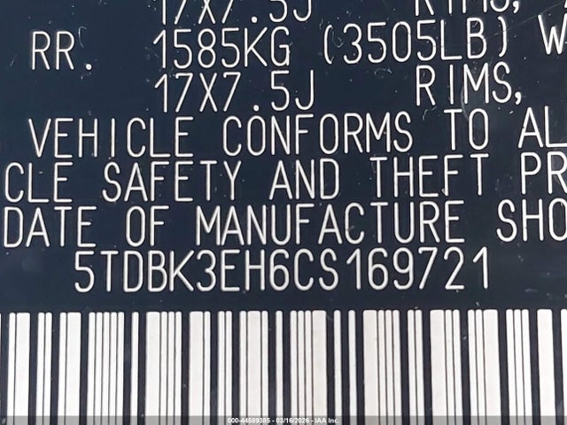 Toyota Highlander Base V6