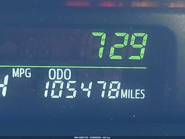 Toyota Prius v Two