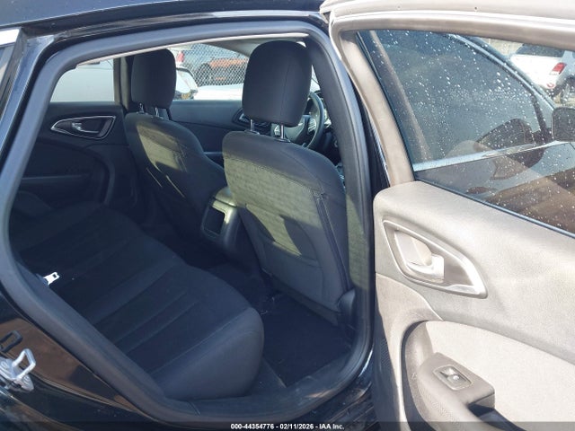 Chrysler 200 Limited
