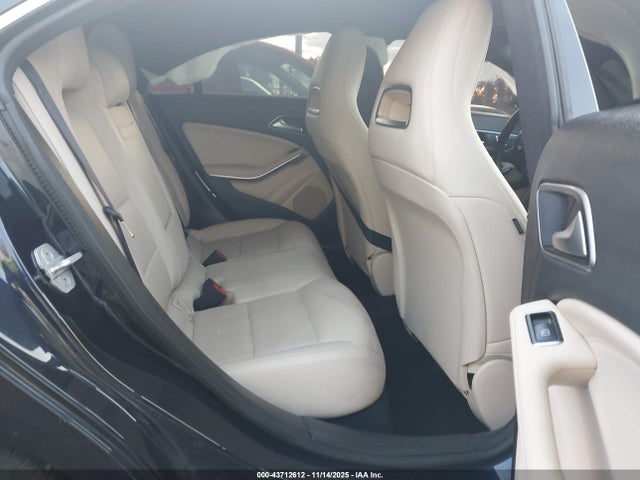 Mercedes-Benz Cla-class 4matic