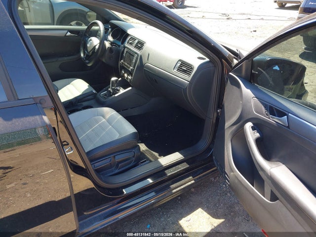 Volkswagen Jetta 1.8t Sport