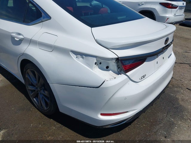 Lexus Es F Sport