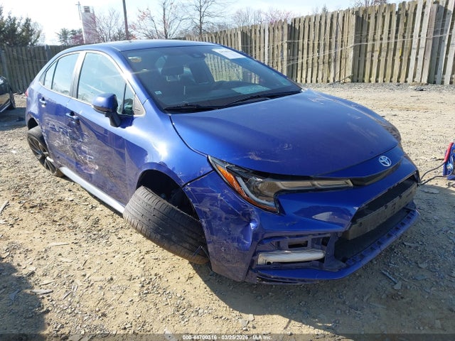 Salvage Toyota Corolla Image